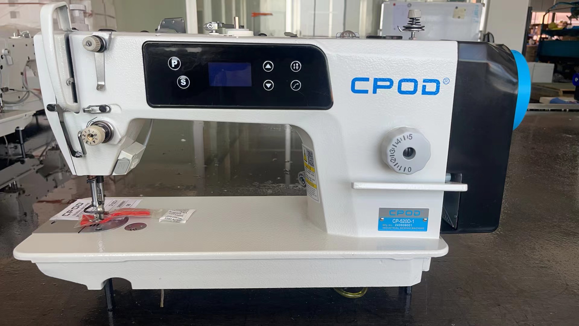 CP-520-D1 Bekleidungsmaschinen – Sewing Garments Bewertung und Preis